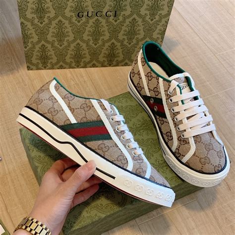 de tenis de gucci|tenis gucci de mujer.